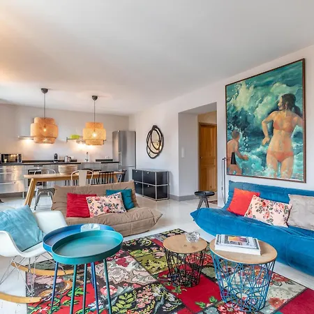 Romy - En Centre-ville ビアリッツ